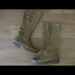 Keen leather tall boots